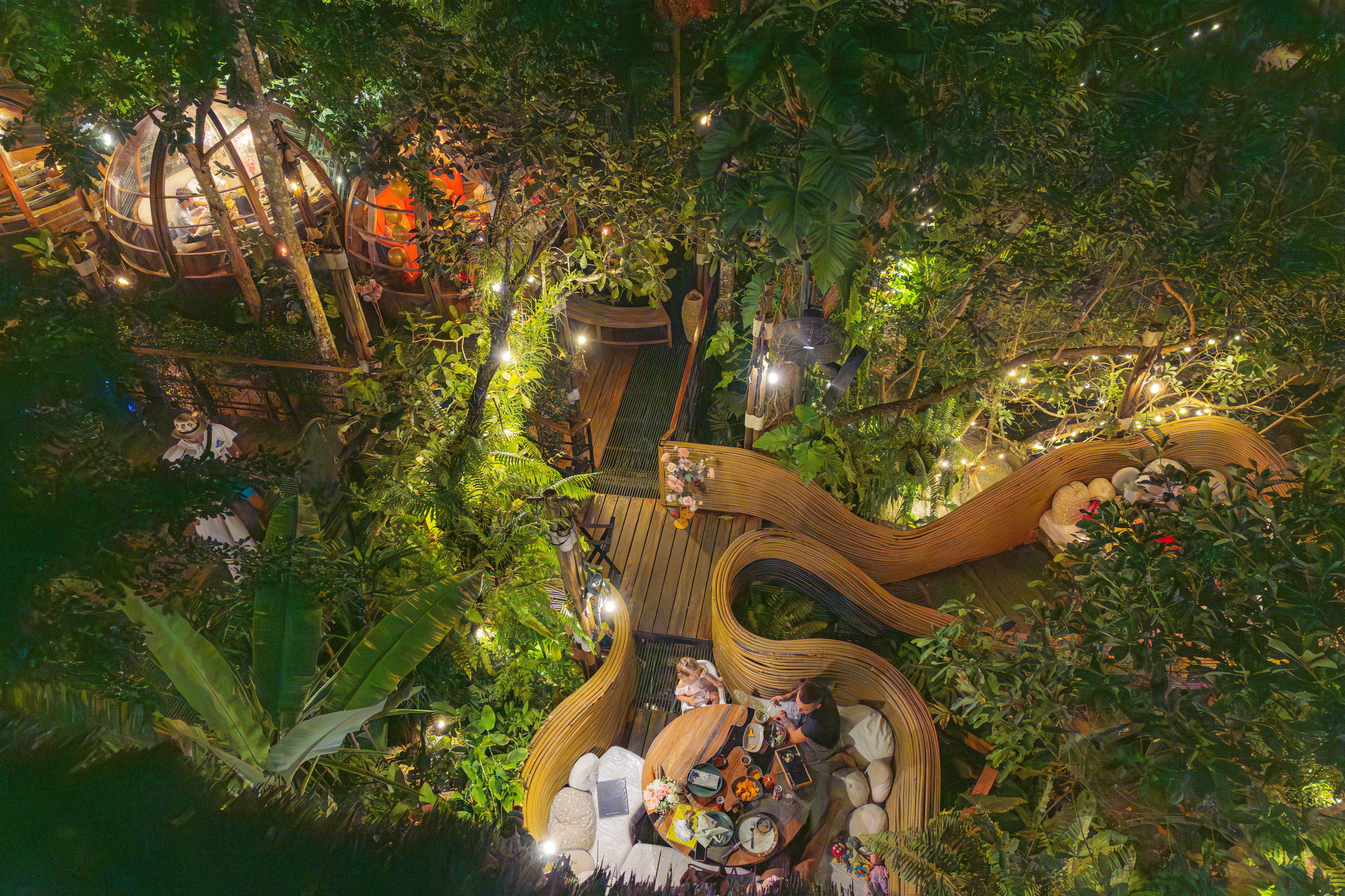 Three Monkeys Restaurant